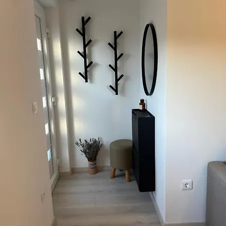 A & N With Free Private Parking Пула