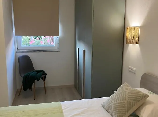 A & N With Free Private Parking Apartman Pula