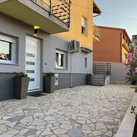 A & N With Free Private Parking Apartmán
